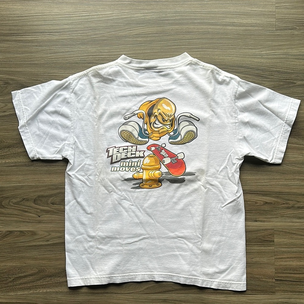 Vintage Tech Deck Mini Moves Skate Tee